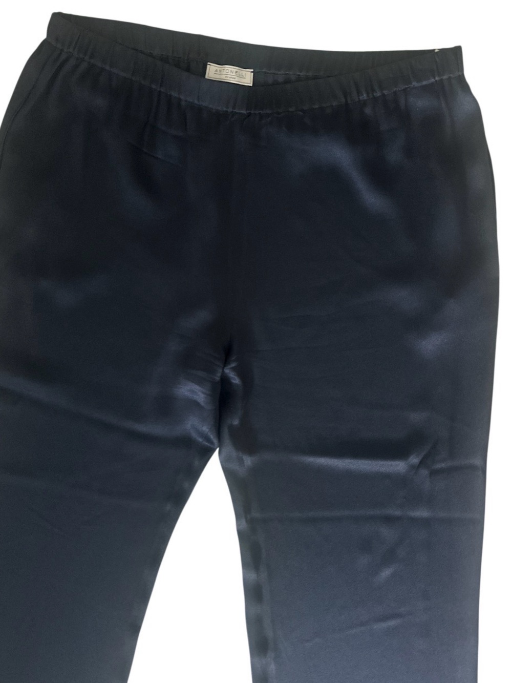 Antonelli Firenze Women’s Silk navy pants with pockets. Size I 48